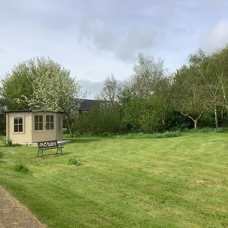 Hollyhock Cottage, Clematis Cottages, Stamford Extérieur photo