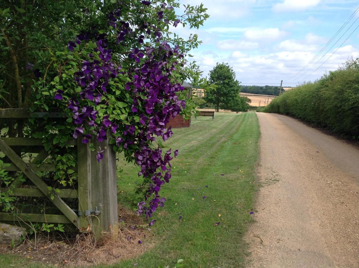 Hollyhock Cottage, Clematis Cottages, Stamford Extérieur photo